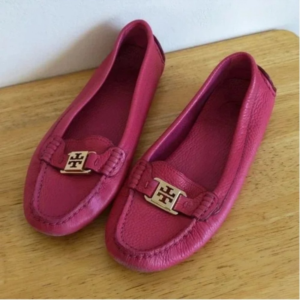 Authentic- Tory Burch dark pink flat comfortable shoes